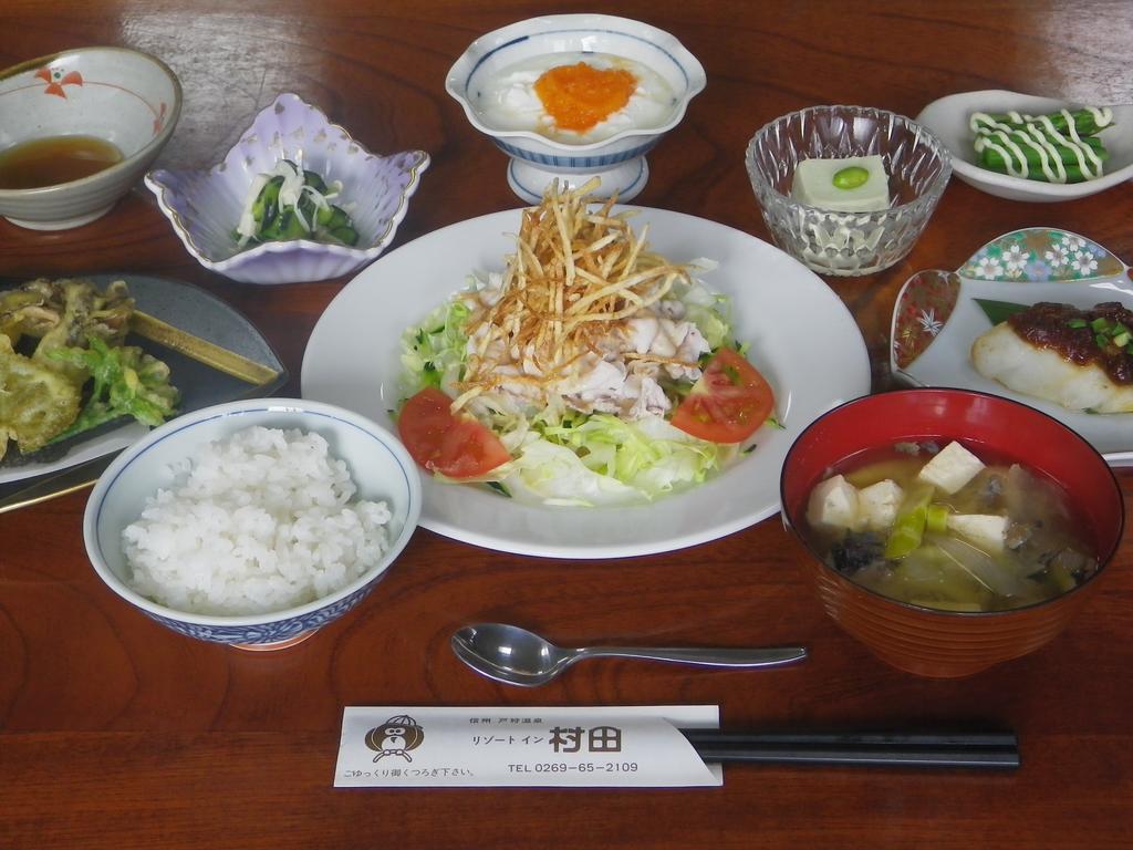 Resort Inn Murata Iiyama Екстер'єр фото